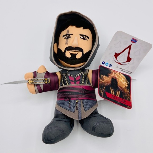 Assassin's Creed Bundler with Pint Glass and Bleacher Creatures Aguilar Plush - Picture 6 of 7